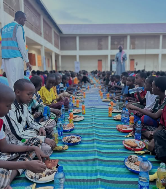 Garissa'da 500 Yetimle Gönül Sofrası